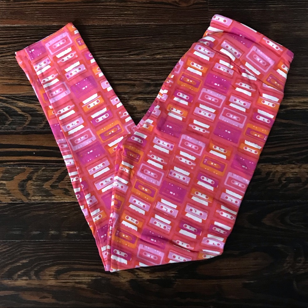 🔥HOT $5 SALE🔥 NEW Leggings OS